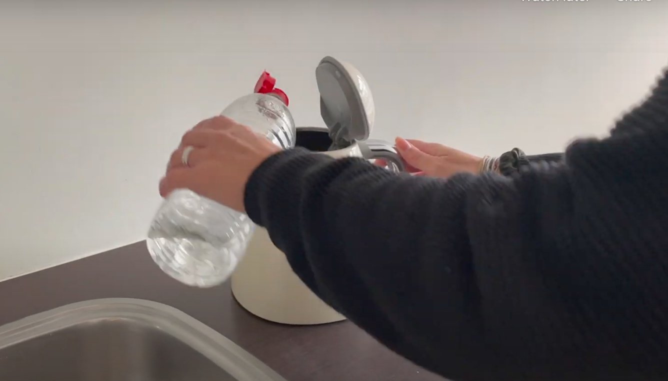 waterkoker ontkalken stap 2